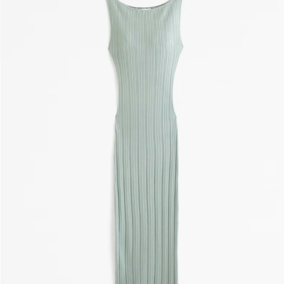 Make A Offer! NWT Abercrombie & Fitch sweater dress - Picture 1 of 6